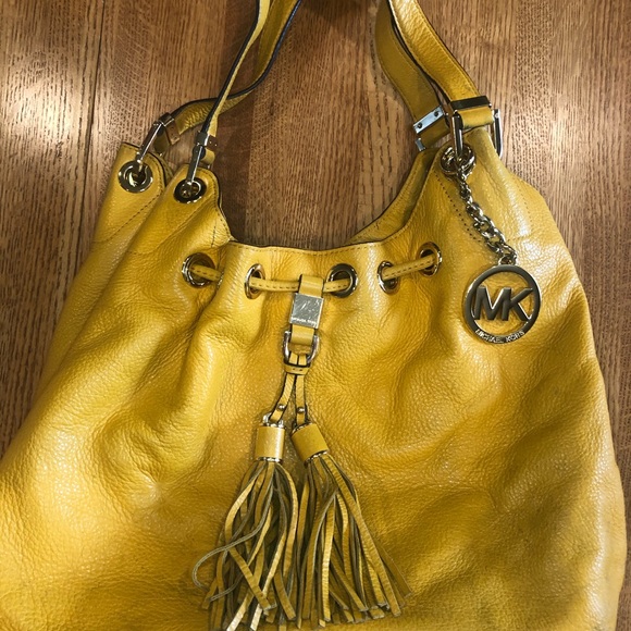 Michael Kors Handbags - Michael Kors Purse